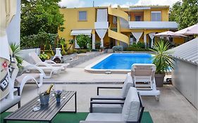 Amazing Apartment In Pakostane